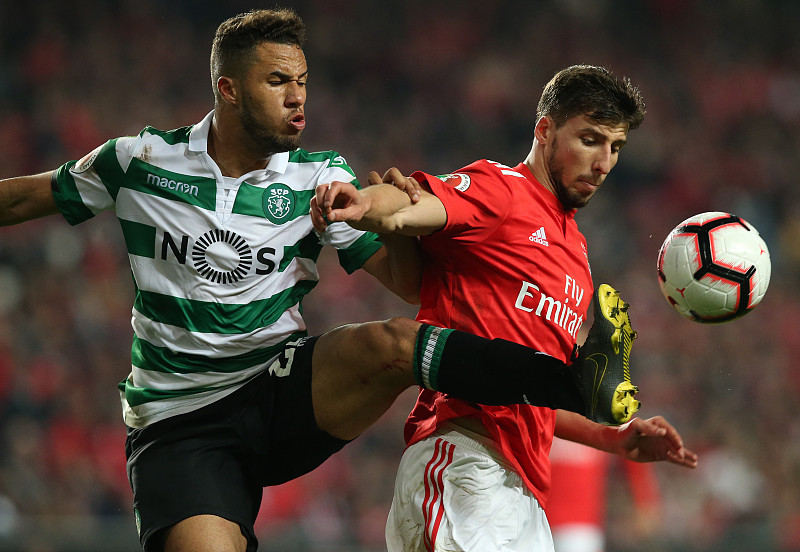 曼联轻取荷兰，加维高光表现