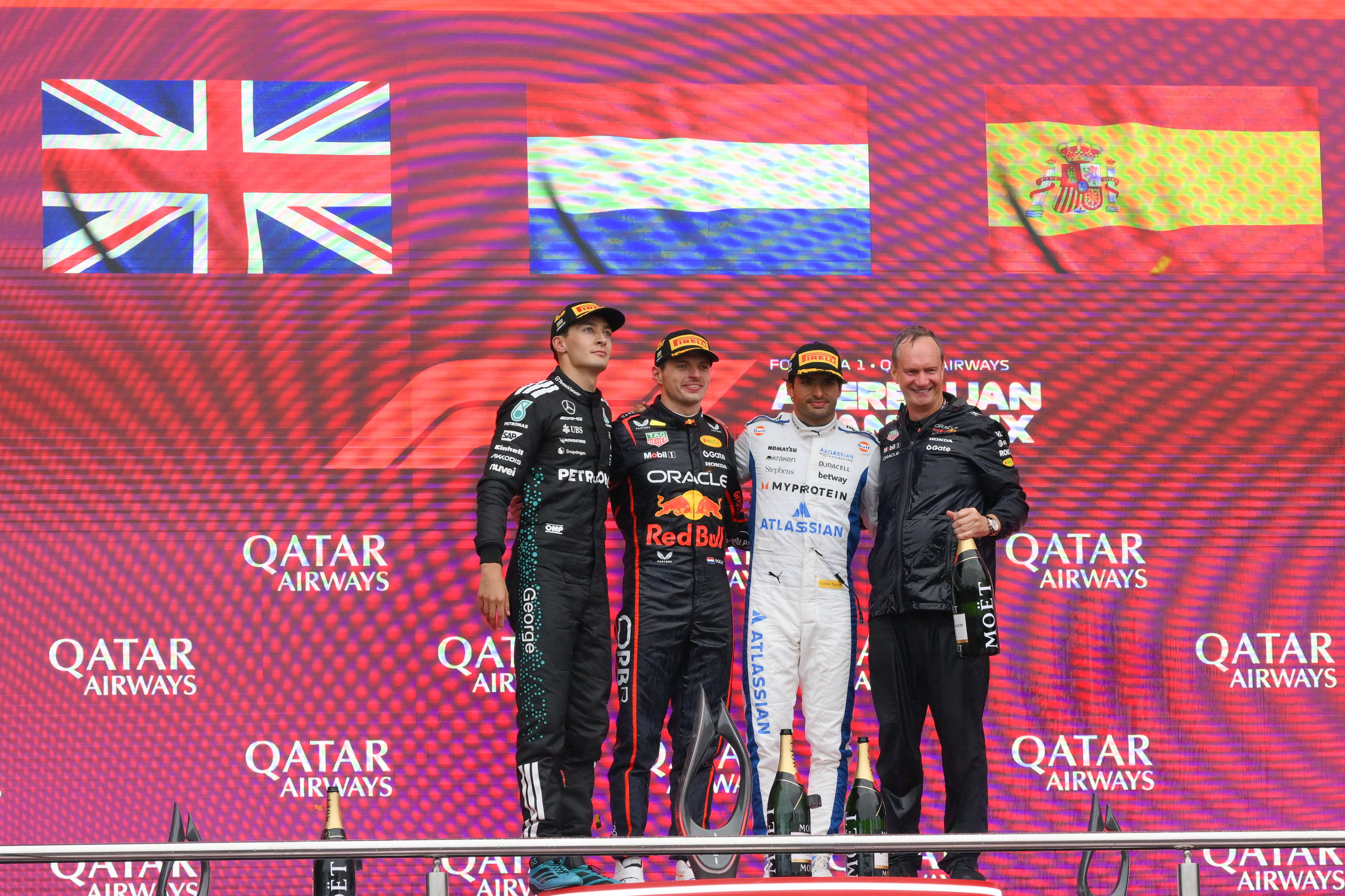 红牛车队完胜阿斯顿马丁，拉塞尔扛起全队