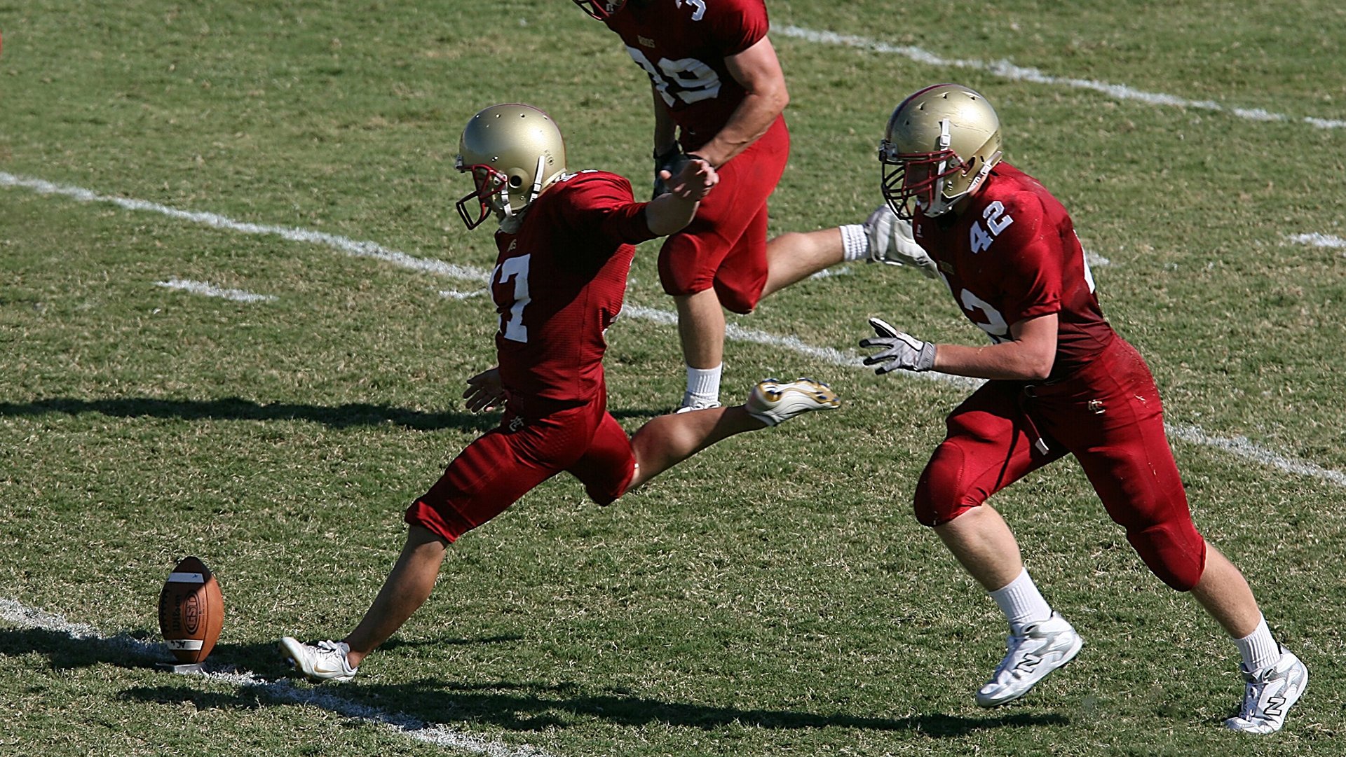 罗马对阵加拿大，当古典铁血遇上现代冰川，哈兰德在焦点战证明自己是破壁者